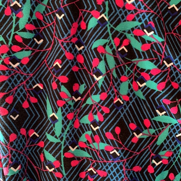 3 Pair of LuLaRoe Tall & Curvy Leggings - Picture 6 of 8